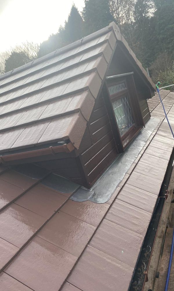 Roofers Bramhall  